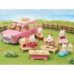 Sylvanian Families 5535 Familienauto mit Picknickzubehör