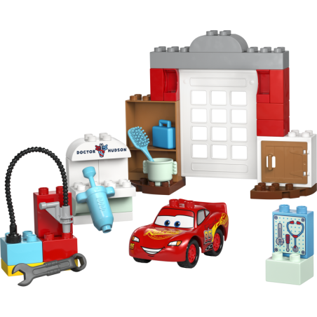 LEGO Duplo La visite de McQueen au garage de Doc