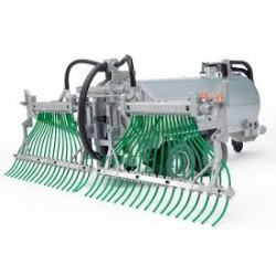 Bruder Fliegl Manure Spreader, Scale 1:16